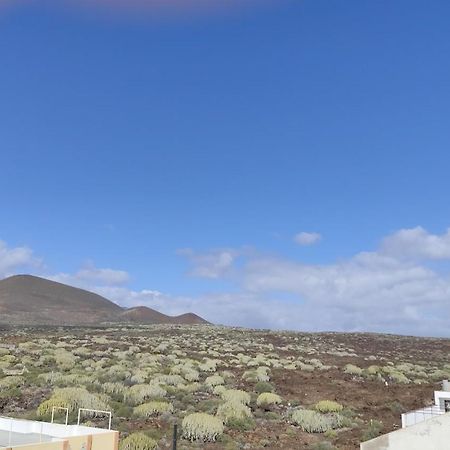 Piso Nuevo En El Puertito De Gueimar Al Lado Del Mar Realizamos Servicio De Excursiones Con Guia Пуертито де Гуймар Екстериор снимка